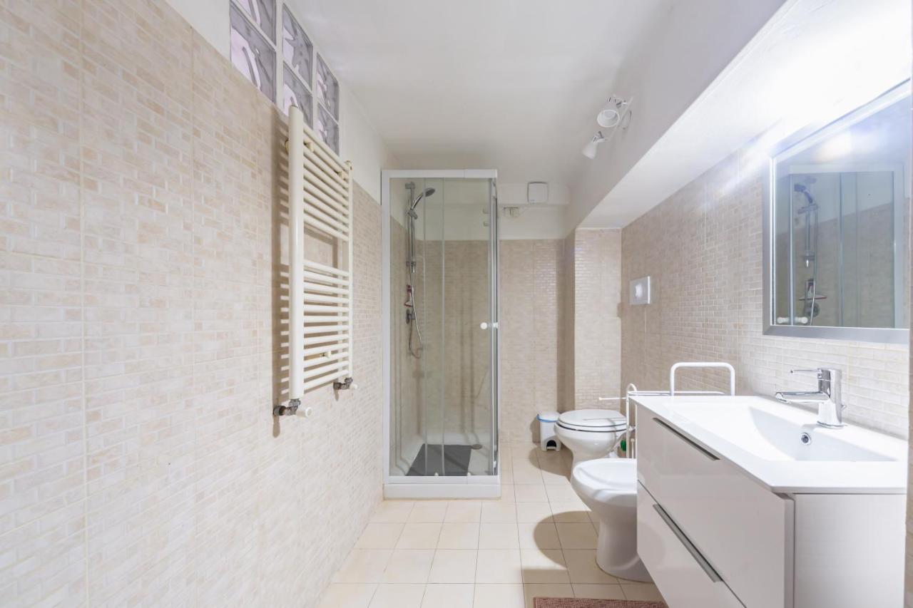 Cozy Apt X4 - 600 M Far From M3 Affori Fn Милан Экстерьер фото